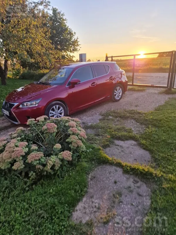 Lexus Pārdodu Lexus Ct200H 1.8L benzīns, ceļa nodoklis 1