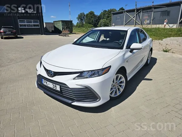 Toyota Auto ar mazu nobraukumu.