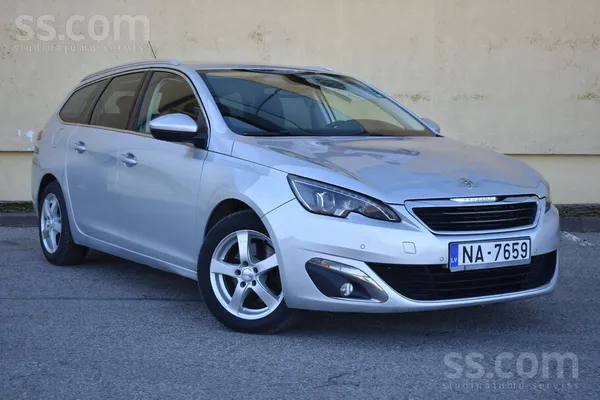 Peugeot Peugeot 308 (2015.g) Sudraba Met. 