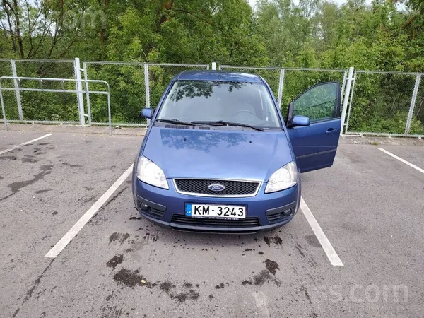 Ford Продам авто со свежим т/о .В комплекте 2 ключа. Ма