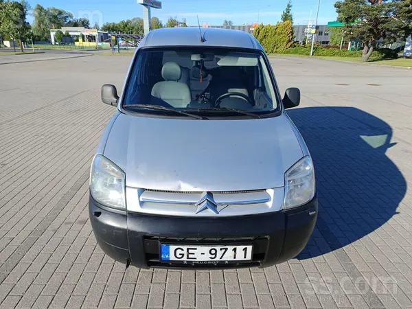 Citroen Продаю ситроен белинго, экономичный двигатель 1, 6
