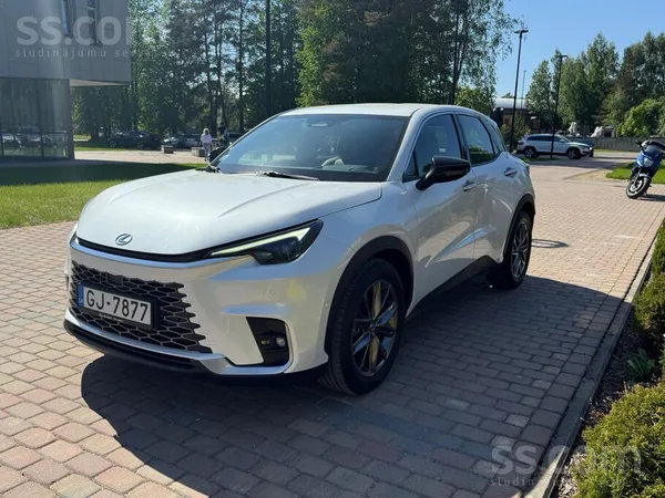 Lexus Lexus Lbx 1.5 Hybrid Lbx Fwd Relax (patēriņs 4-4, 