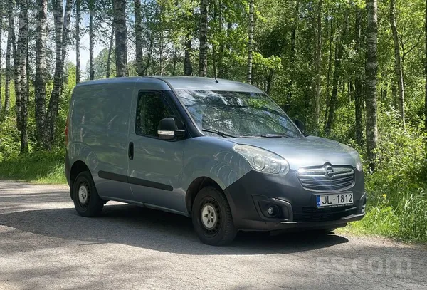 Opel Kopts Opel Combo Ecoflex labā vizuālā un tehniskā 
