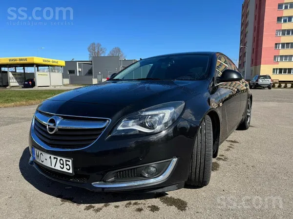 Продаётся экономичный и надёжный автомобиль Opel Insignia Limousine HB, 01.0