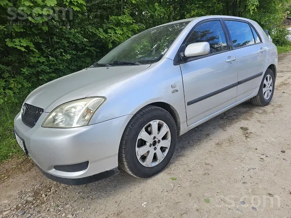 Toyota Toyota d4-d . Tehniski laba. Protams ir rūsa. Jaun