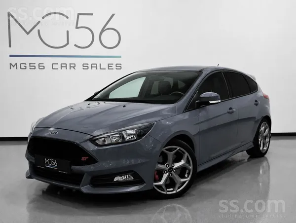 Ford Ford Focus ST 2.0 Ecoboost Recaro Manual Stealth