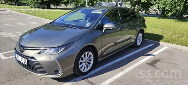 Toyota Pārdodu automašīnu teicamā stāvoklī. Iegādāta un a