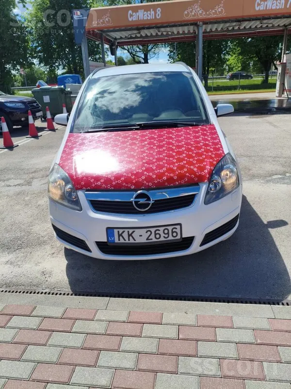 Opel Pārdodu uzticamu un ekonomisku Opel Zafira B ar le