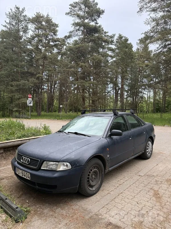 Audi Pārdodu Audi A4 B5 (1995) ar 1.6 benzīna dzinēju.