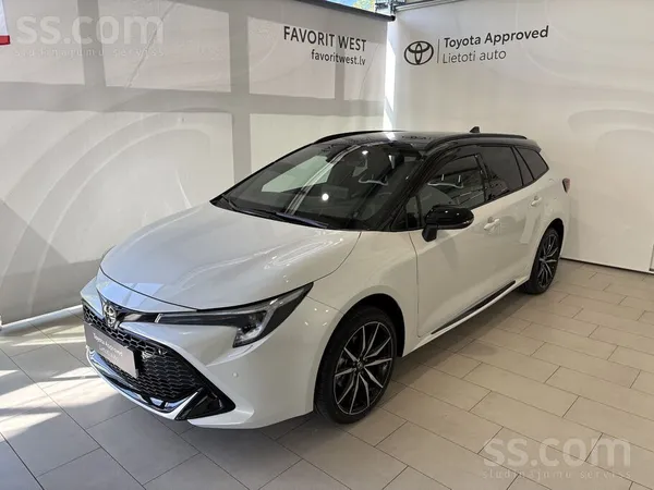 Toyota Mazlietots auto ar garantiju - Toyota Corolla Tour