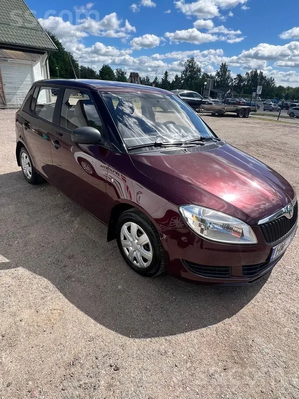 Skoda Pārdod Skoda Fabia 1.4 benzīns 