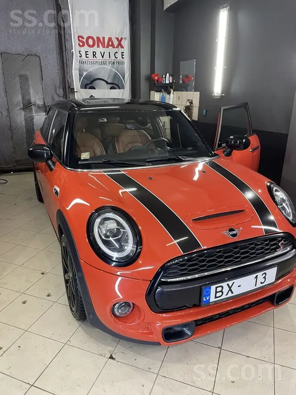 Mini Mini Cooper S Hatch 5-door. Facelift. 192 ZS. Raķe