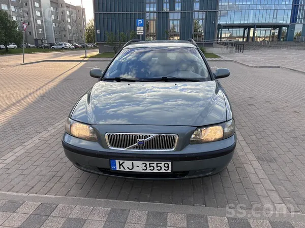 Volvo V70