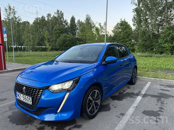 Peugeot 1.5 Dīzelis (100zs) Manuāls, Allure. 