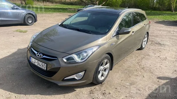 Hyundai Hyundai i40 universālis, 2011 gads, 100kW 1.7 dīze