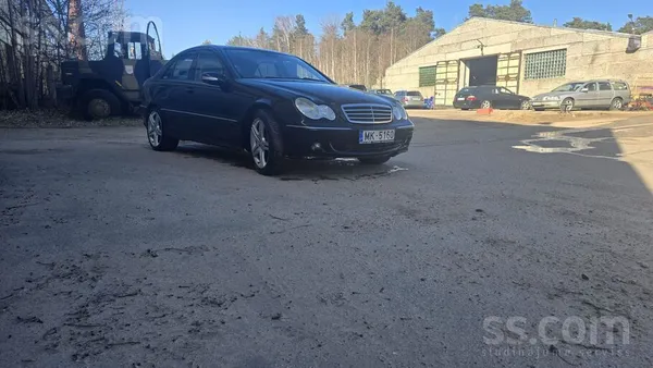 Mercedes Pārdodu Mercedes Benz c220 2.2 Cdi 2006.gada ar 6 