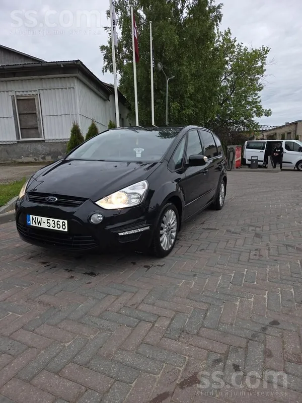 Ford Ērts kopts ģimenes auto. Ieguldijumus neprasa. 1 s