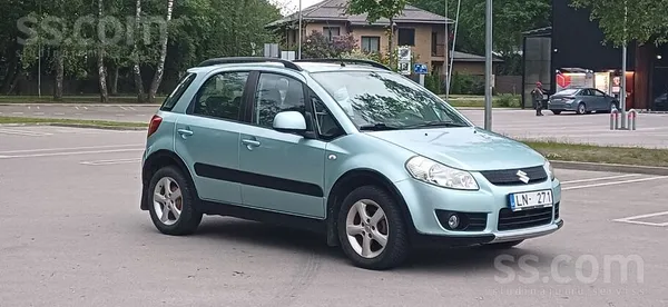 Suzuki Продаю автомобиль Suzuki Sx4, в хорошем состоянии,