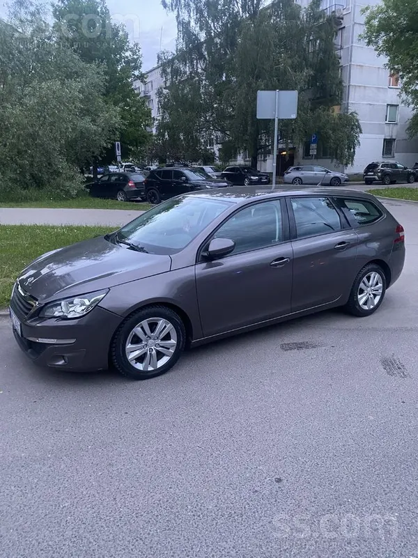 Peugeot Продам отличный автомобиль в полной комплектации, 