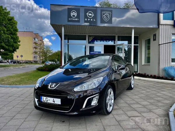 Peugeot Pārdod izcilā stāvoklī esošu Peugeot 308 CC ar eko
