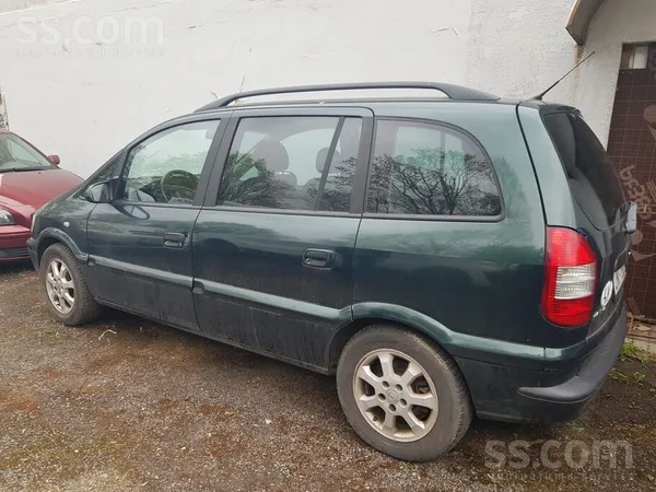 Opel Продаю Opel Zafira, не заводится, можно на запчаст