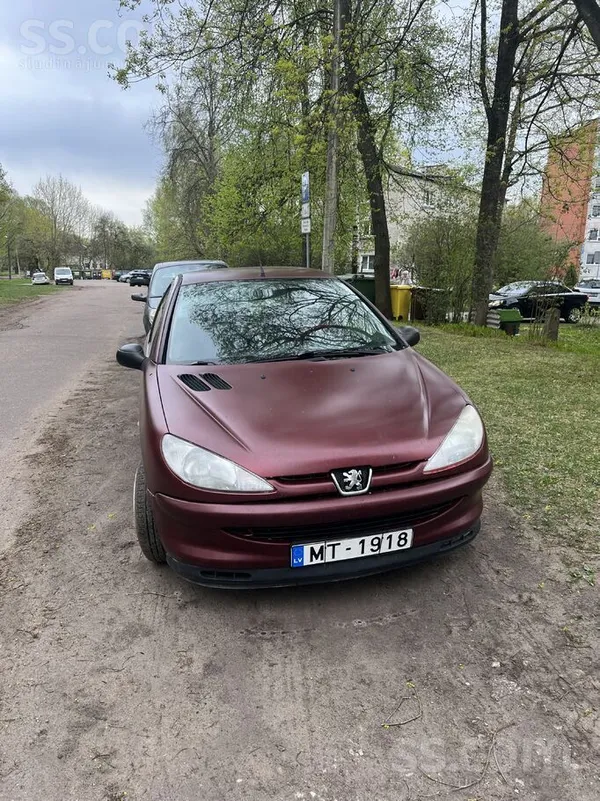 Peugeot Pārdodas Peugeot 206.