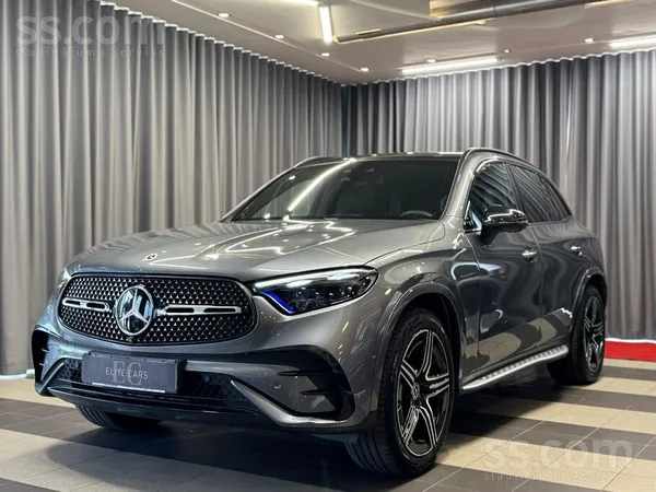 Mercedes Garantija. Mercedes-Benz Glc 300 4Matic Amg 190 kW