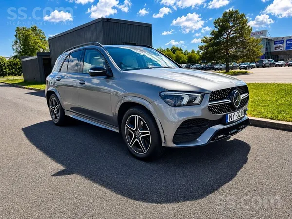 Mercedes Garantija līdz 09.2026. Ļoti bagātigi aprīkots Gle