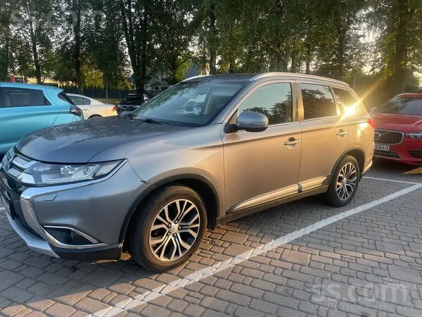 Mitsubishi Pārdod privātpersona, labprāt atbildēšu uz visiem 