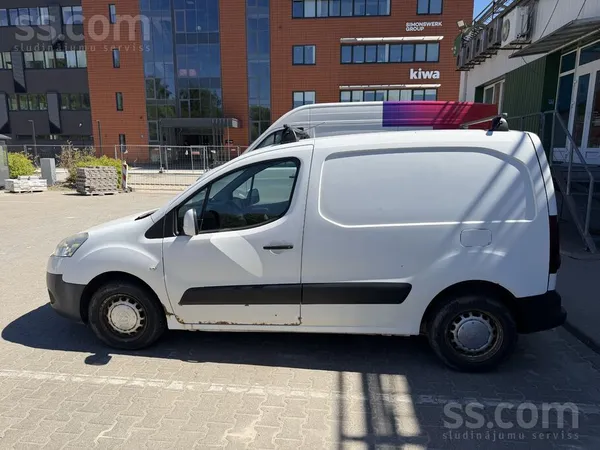 Peugeot Pārdod Peugeot Partner, 2013. gads, 1.6 dīzelis, 8