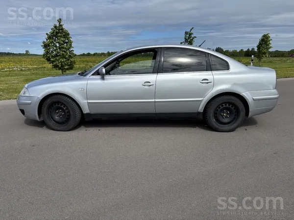 Labā stāvoklī, Passat B 5.5 - 1, 9 tdi, noņemamais farkops, strādājošais kon