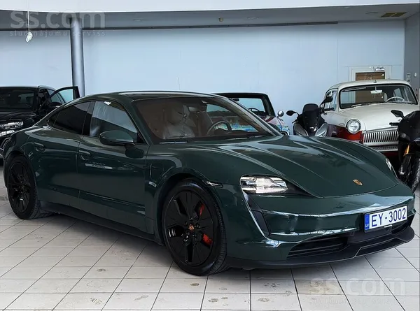 Porsche Taycan 4s, cena norādīta ar 21% Pvn. Lielā performance baterija - 93