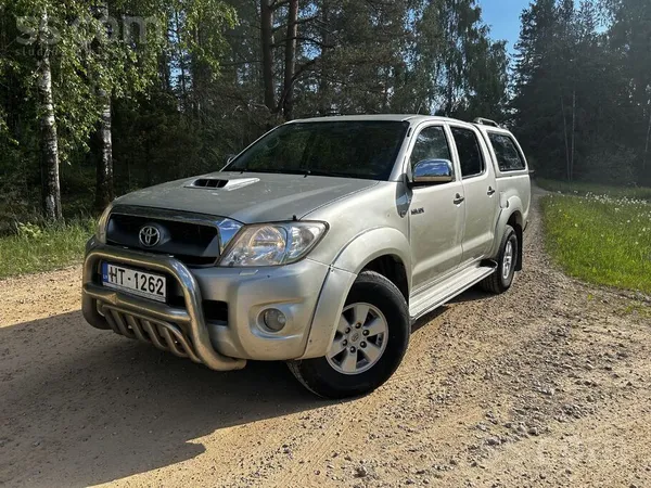Toyota Netto price 10200€. 