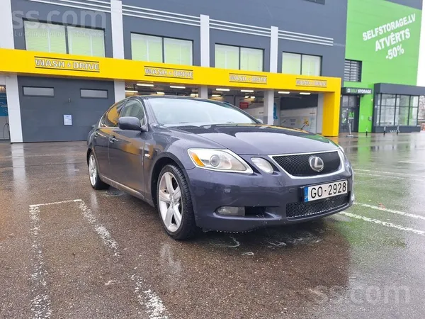 Lexus 3.0benzīns, Start-Stop, el. regulējami ādas sẽdekļ