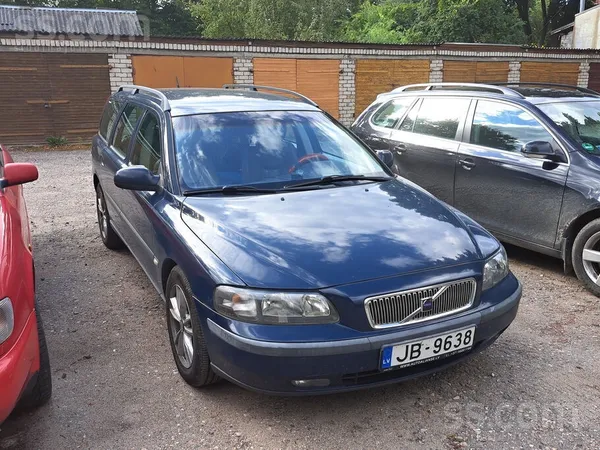 Volvo V70