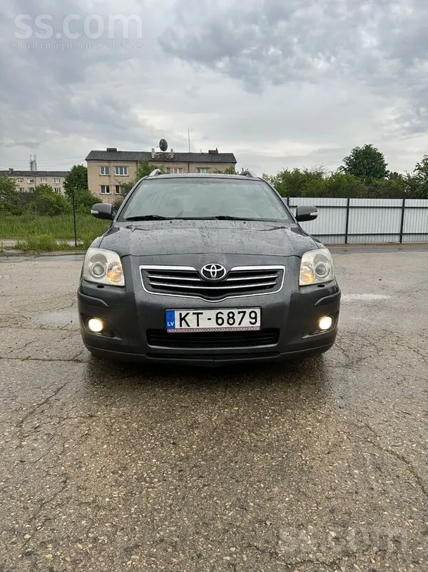 Toyota Pārdodu Toyota avensis 2007 gads. 2.2 dīzels Dcat.