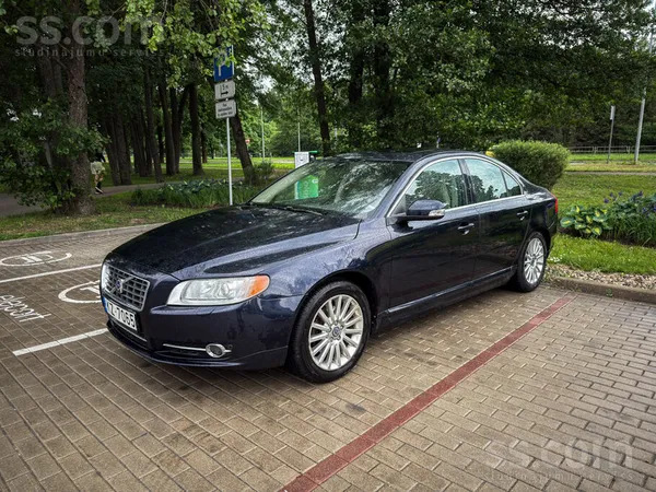 Volvo S80