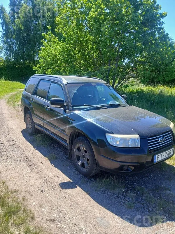 Pārdod Subaru Forester bez skates. Sīkākai informācijai, lūdzu zvanīt.