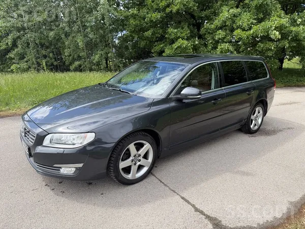 Volvo Pārdod Volvo V70 Inscription, facelift, D4 2.0, 13