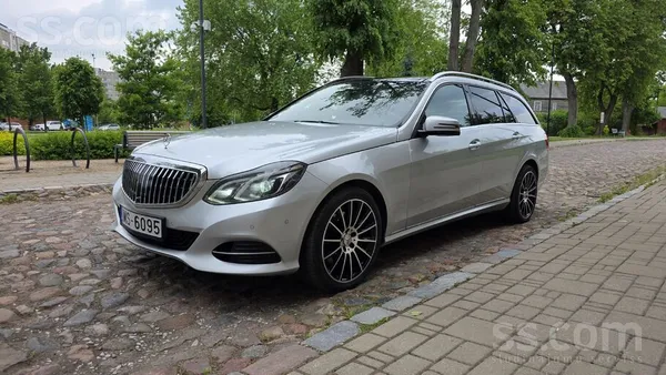 Mercedes Mercedes-Benz “Sudraba Bulta” V6 dīzelis, bagātīga