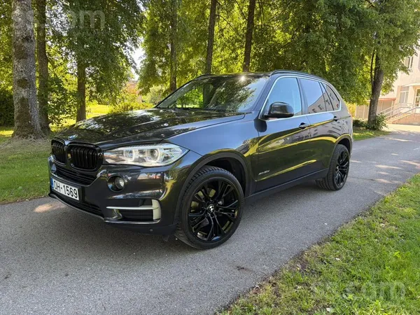 BMW Pārdod BMW X5, 3.0 dīzelis 190kw. Auto ir teicamā 