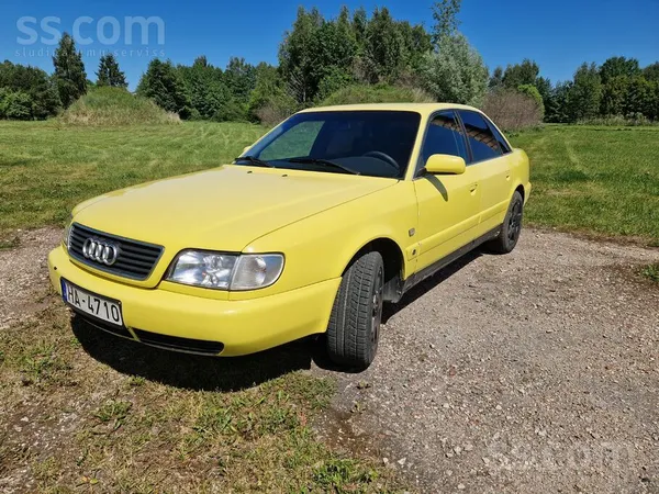 Audi Limuzīns "Jāņu nakts ziedu" krāsā