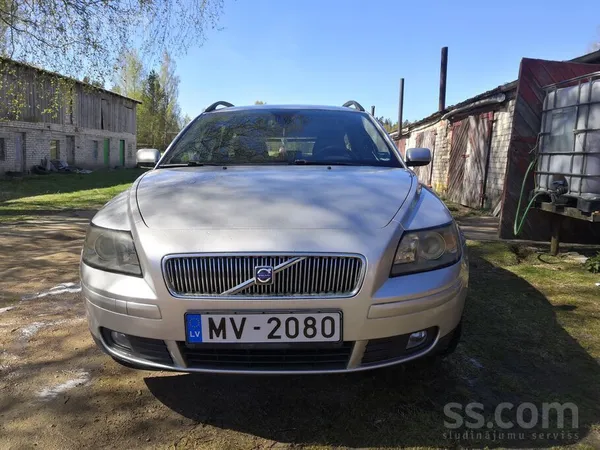 Volvo Tirgojas labs auto, pirms 3000km nomainita zobsiks