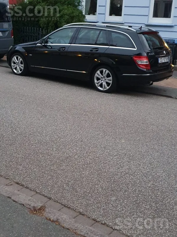Mercedes Mercedes Benz. Avangard. Nesen nomainīta eļļa ar v