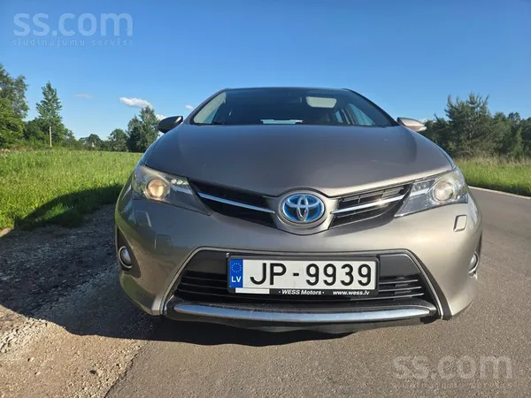 Toyota Auris