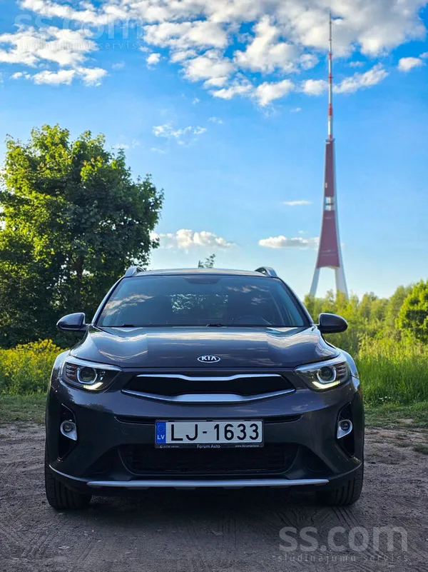 KIA Pārdodu ekonomisku un žiperīgu pilsētas krosoveru 
