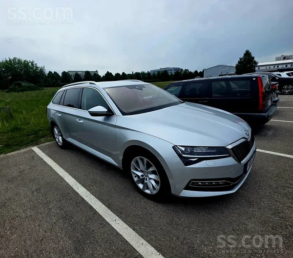 Skoda Škoda superb Combi Elegance FL 2.0 Tdi Dsg 110kw. 