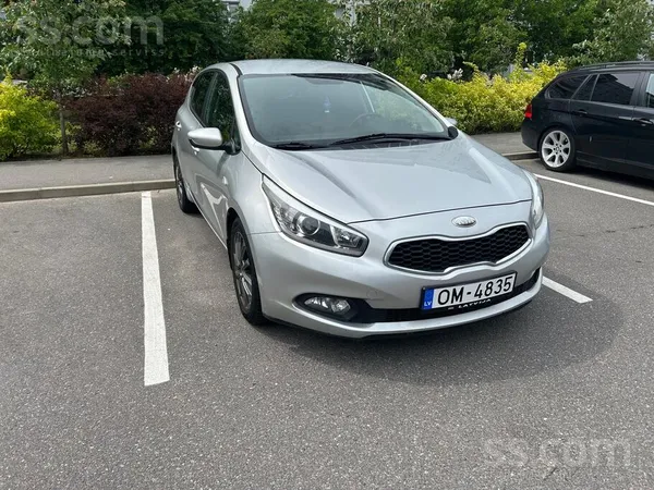 KIA Pārdodu auto, sīkāka informācija zvanot.