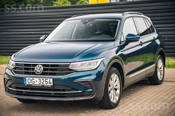 Volkswagen Pārdod VW Tiguan 2.0 dīzelis, 110 kw, automātiskā 