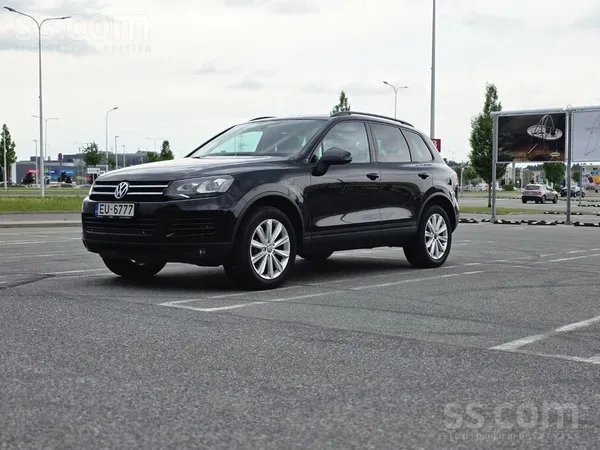 Volkswagen Pārdodu VW Touareg 3.0 Tdi, 2012. gada izlaidumā. 